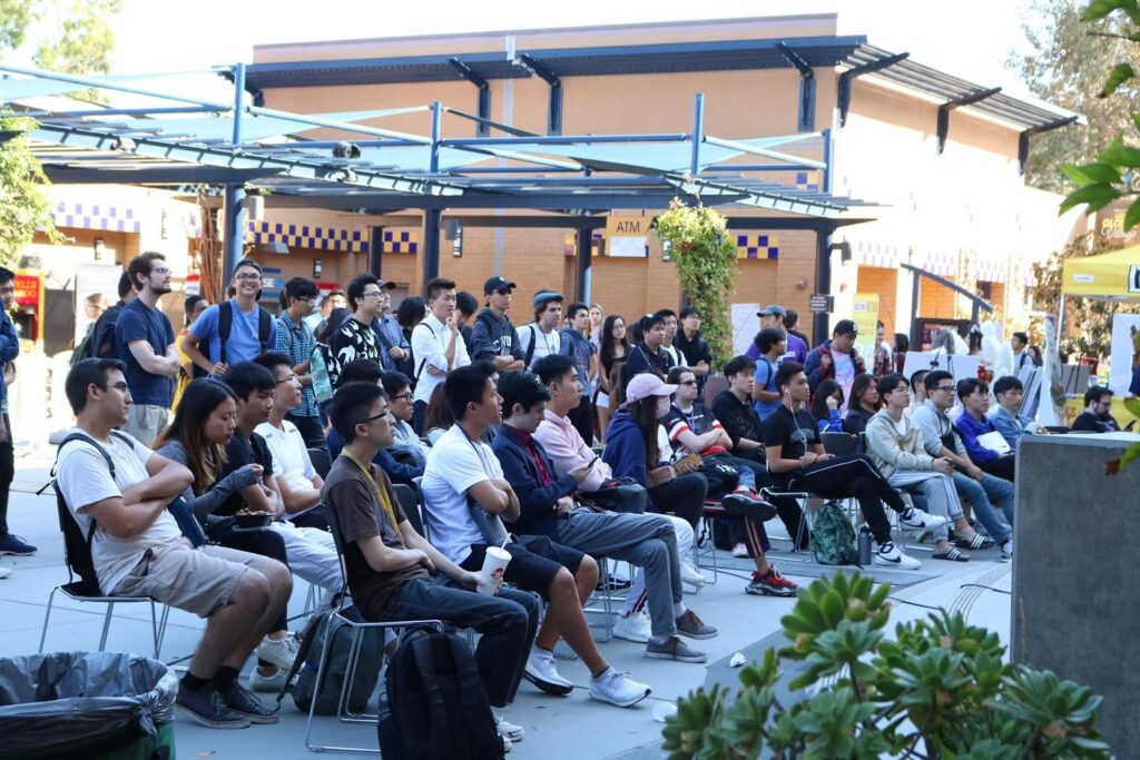 UCI Hosts Esports Conference
